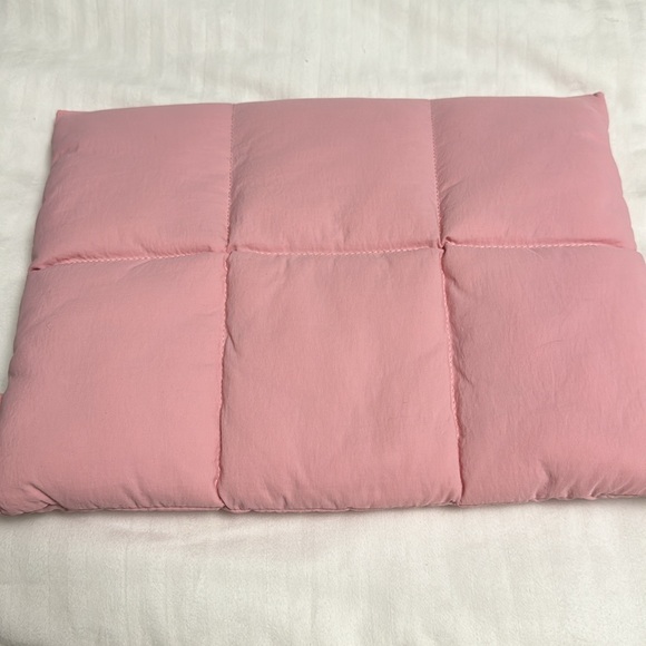 🩷💚EXCELLENT USED CONDITION COMFYABLE CASES💚🩷 - Picture 6 of 9